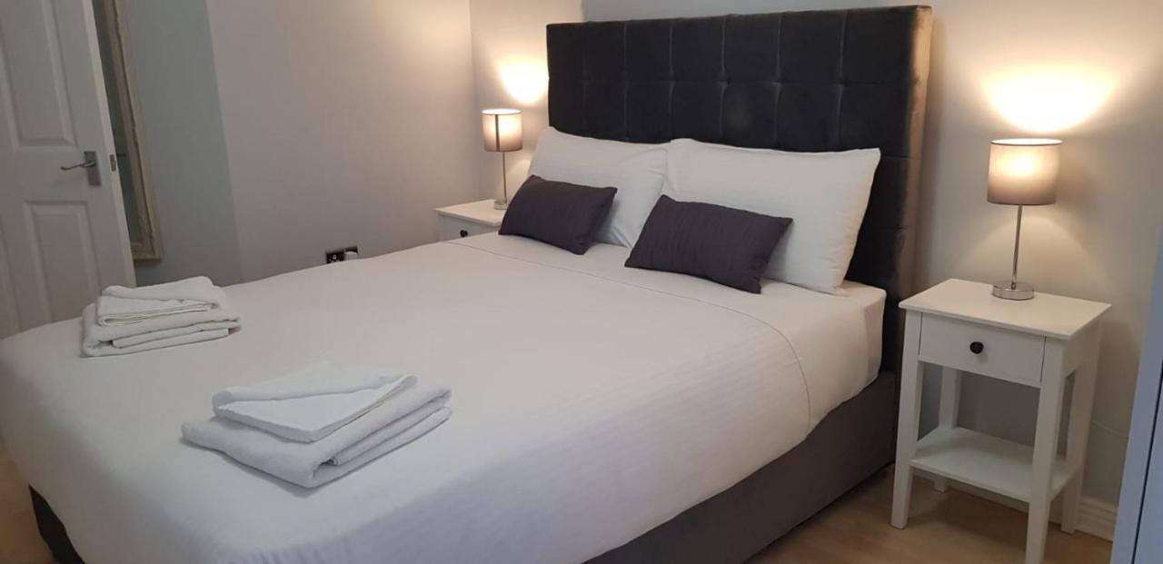 Apartment In The Heart Of Wexford Town Exterior foto